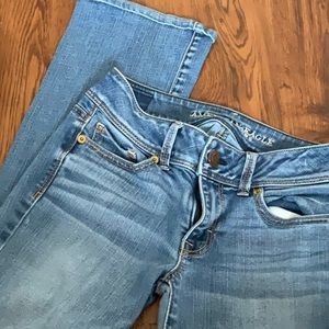 AMERICAN EAGLE KICK BOOT SUPER STRETCH JEANS